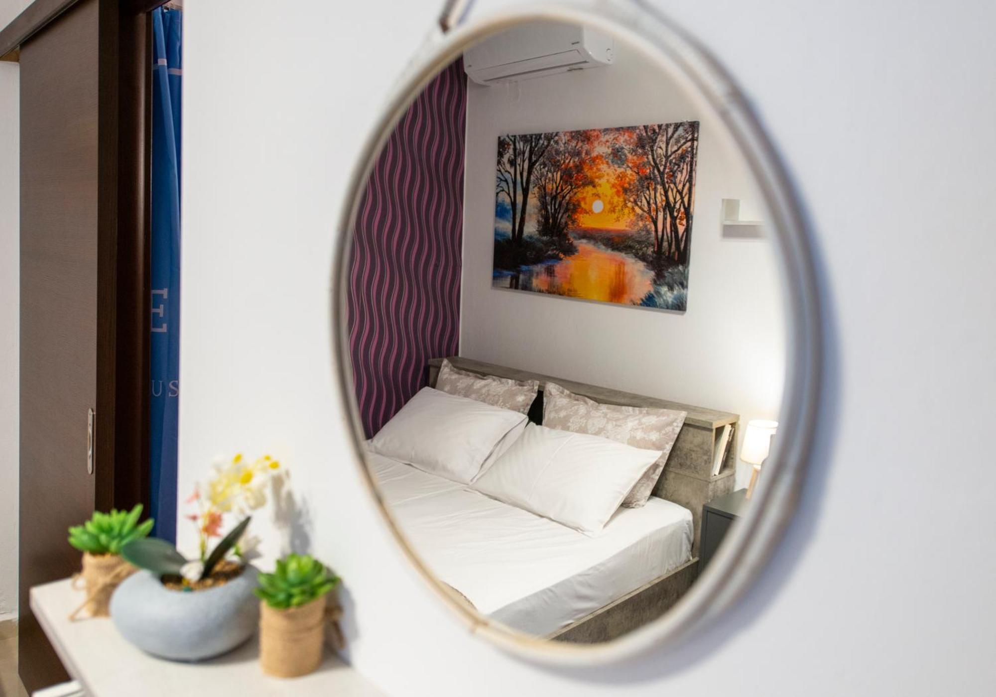 אדסה Central & Riverfront Room 1 מראה חיצוני תמונה